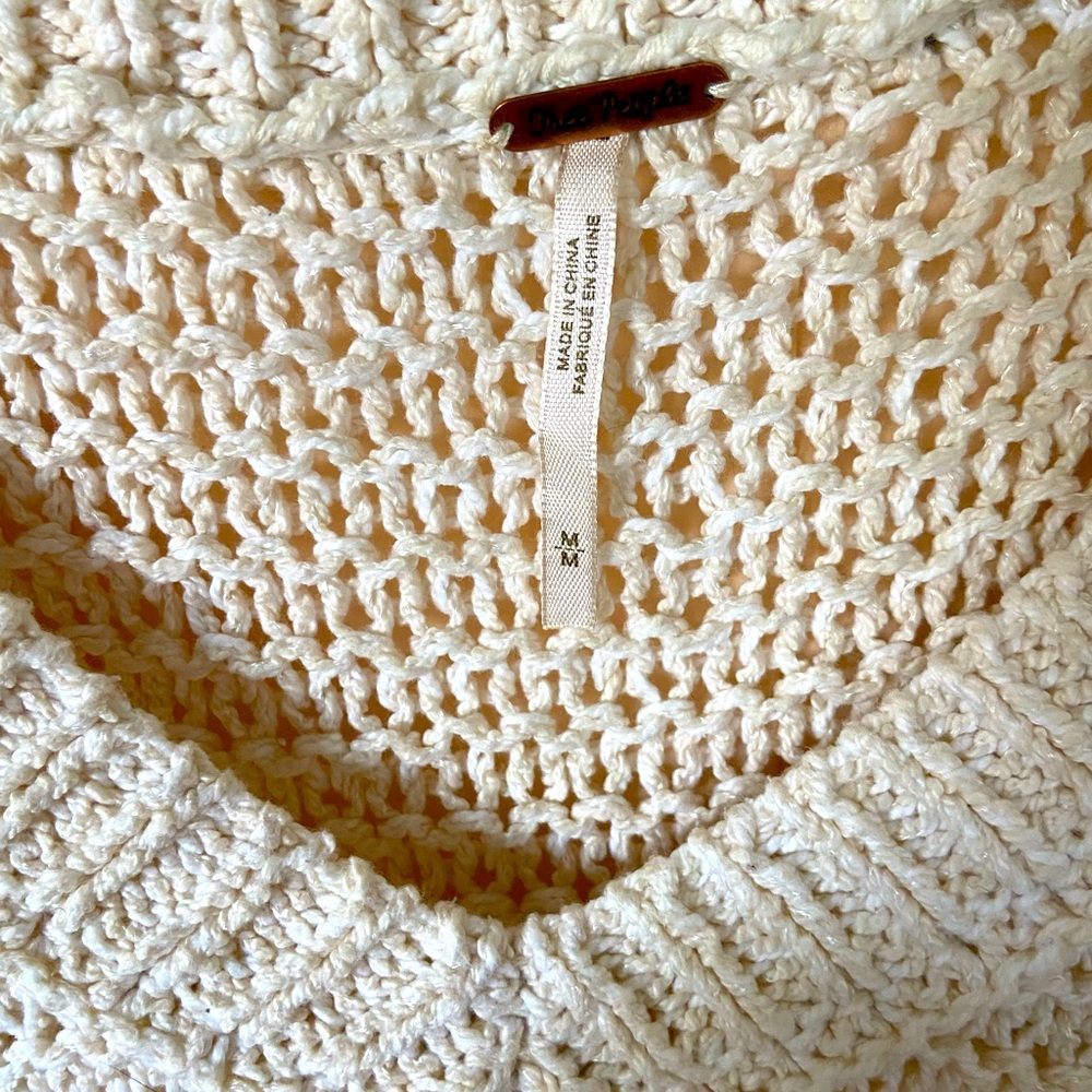 FREE PEOPLE gently used sweater